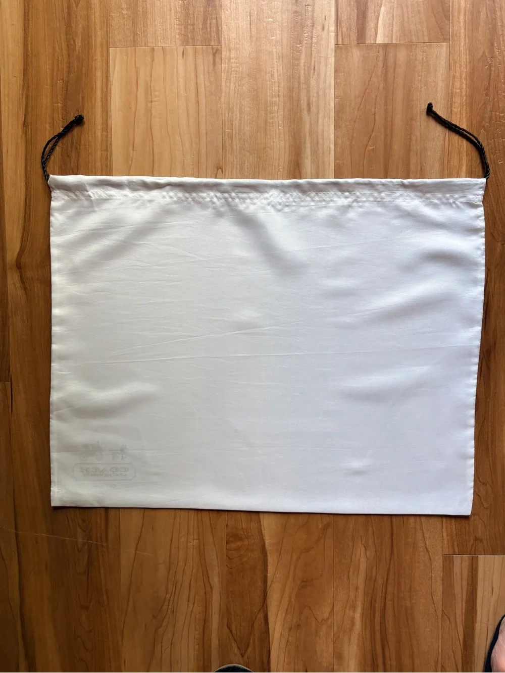Coach soft white